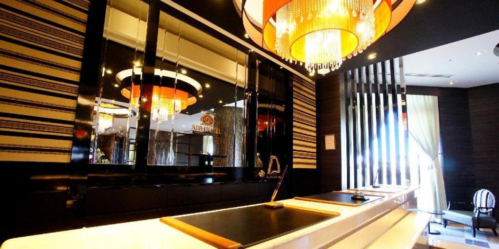 Apa Hotel Chiba Inzaimakinohara-Ekimae นาริตะ ภายนอก รูปภาพ