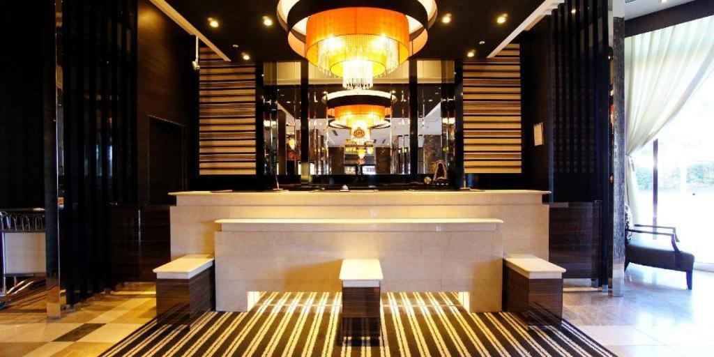 Apa Hotel Chiba Inzaimakinohara-Ekimae นาริตะ ภายนอก รูปภาพ